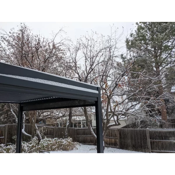 Sleek and durable outdoor pergola with shade and elegance