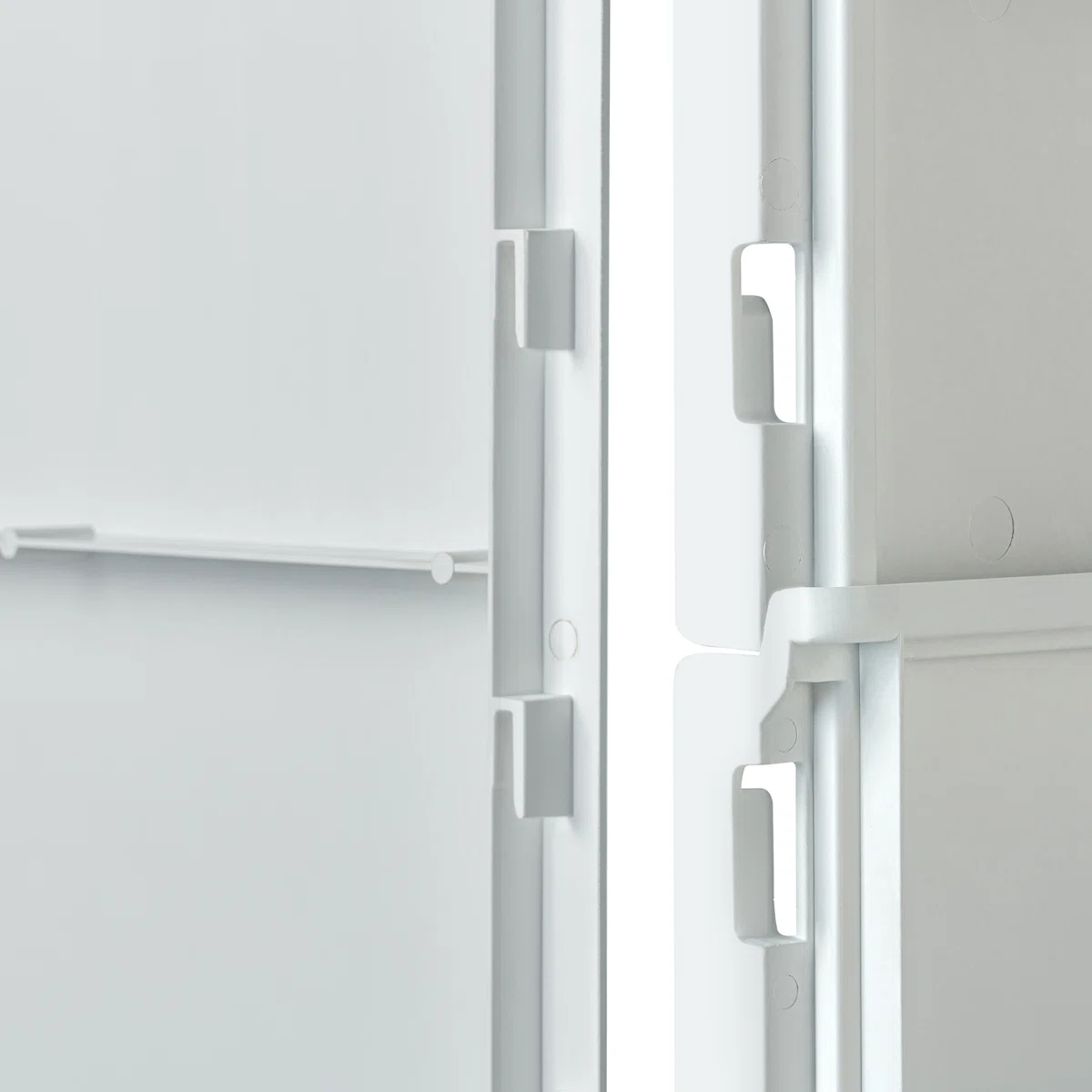 Woodbridge 60 x 32 Surface Alcove Tub and Wall Kit Woodbridge 60 x 32 Surface Alcove Tub and Wall Kit